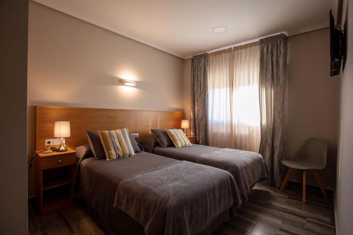 Pension Casa Antonio Pantón Eksteriør billede